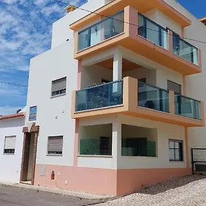 Edifício Tomás Apartamento